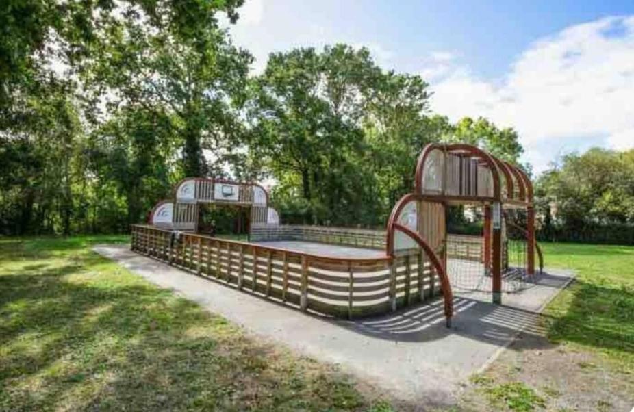Maison 6 Personnes Avec Terrasse, Piscines Et Sauna * Pornichet
