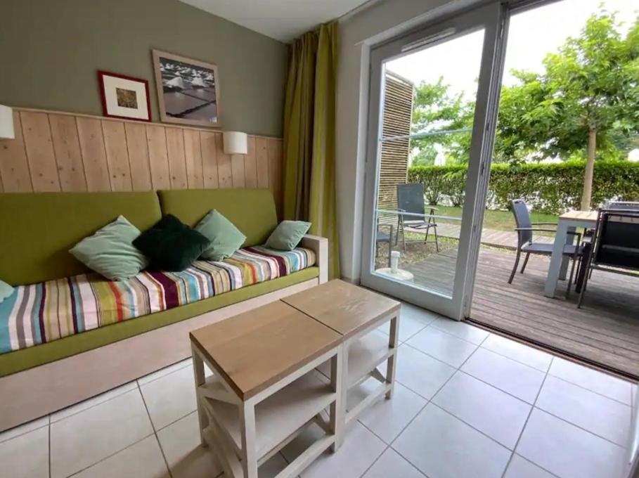 Maison 6 Personnes Avec Terrasse, Piscines Et Sauna Hébergement de vacances *