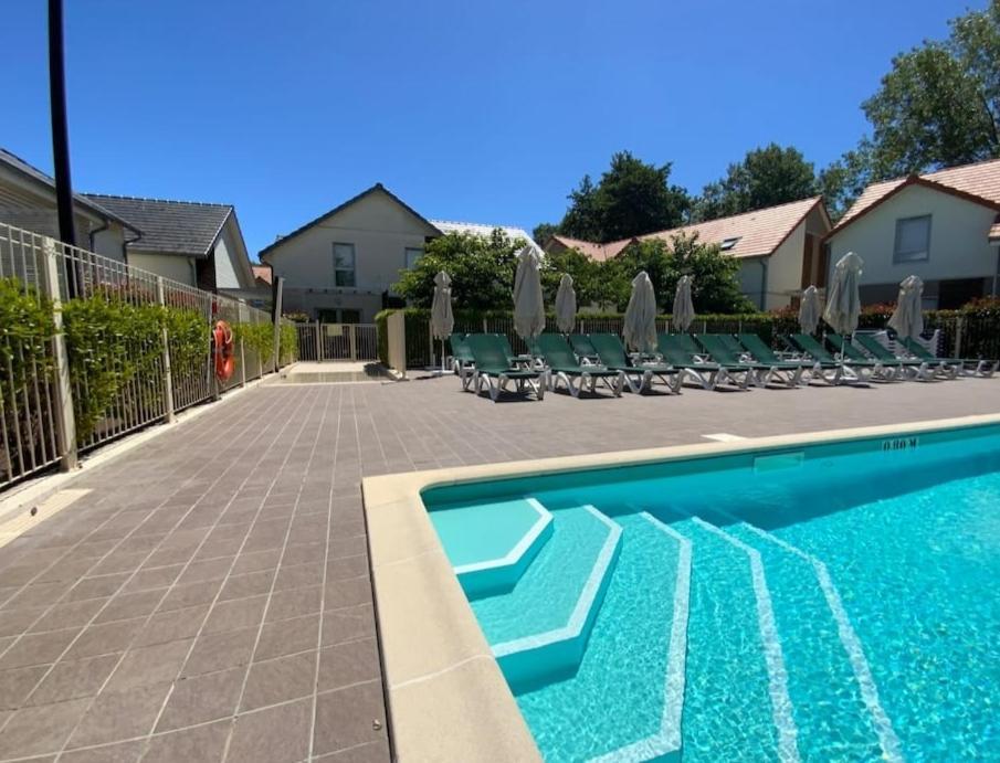 Maison 6 Personnes Avec Terrasse, Piscines Et Sauna * Pornichet
