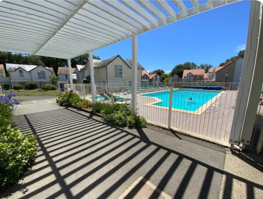 Hébergement de vacances Maison 6 Personnes Avec Terrasse, Piscines Et Sauna *